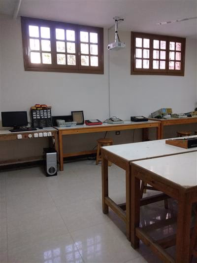 معمل ألكترونيات 1